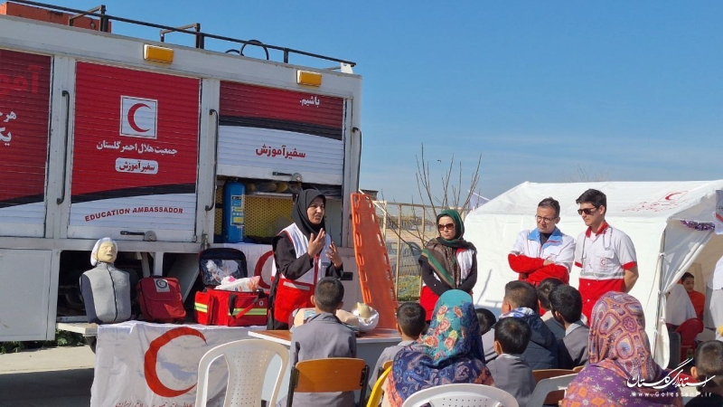 ادای نذر خدمت هلال احمر به اهالی روستای هاشمنلی ترکمن