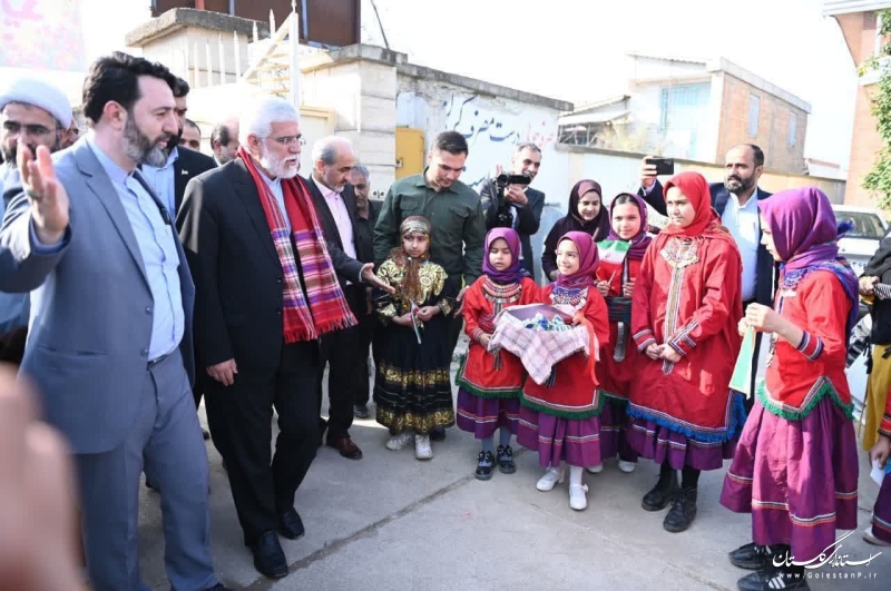 افتتاح 3 کلاس درس مدرسه قدس  روستای زینب آباد با حضور استاندار گلستان