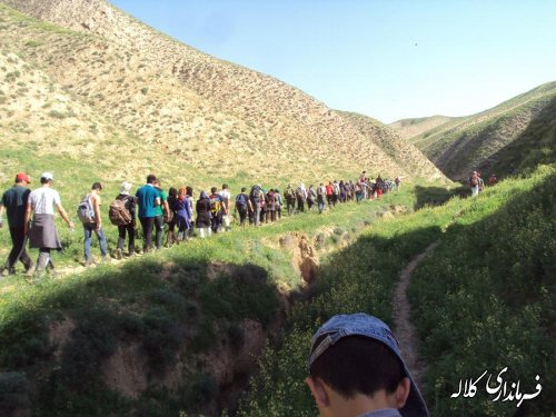 بانوان بخش پیشکمر در کوهپیمایی بمناسبت روز زن شرکت کردند.