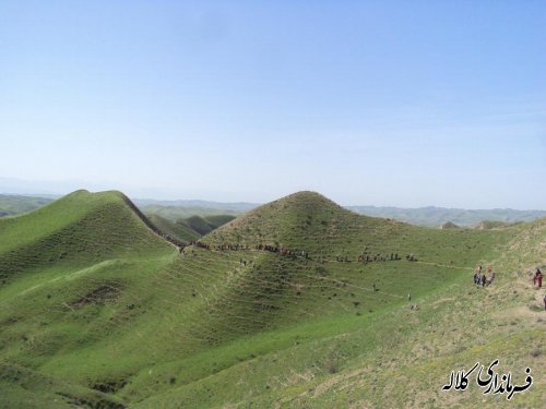 بانوان بخش پیشکمر در کوهپیمایی بمناسبت روز زن شرکت کردند.