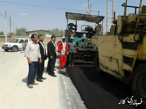 بازدید بخشدار مرکزی ازاجرای اسفالت معابر روستای صوفیان