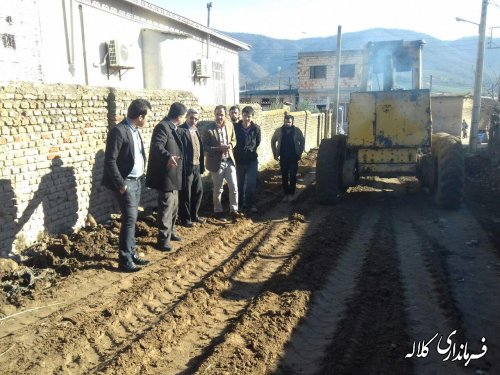 شروع پروژه شن ریزی ومرمت معابر روستای اجن سنگرلی دهستان آقسو