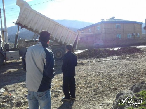 معابر روستای صالح آباد دهستان آقسو بخش مرکزی شن ریزی وبهسازی شد