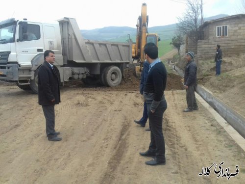 شروع زیرسازی وآسفالت روستای اجن سنگرلی دهستان آقسو بخش مرکزی