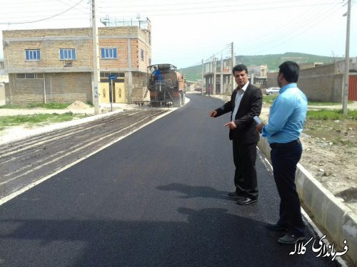 اجرای پروزه احداث جدول .زیرسازی وآسفالت معابر روستای کوسه بخش مرکزی