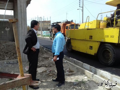 اجرای پروزه احداث جدول .زیرسازی وآسفالت معابر روستای کوسه بخش مرکزی