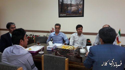 با حضور بخشدار پیشکمر نشست هیات موسس شرکت تعاونی مرزنشینان روستاهای منطقه ی حضرت خالدنبی(ع) در دفتر معاون فرماندار شهرستان کلاله برگزار شد.
