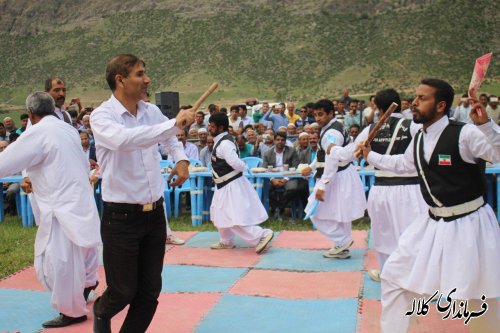  جشنواره فرهنگ و اقتصاد روستای زاو برگزار شد 