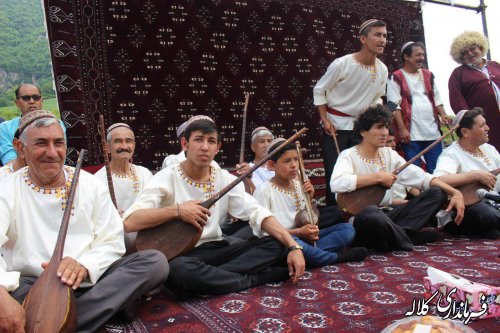  جشنواره فرهنگ و اقتصاد روستای زاو برگزار شد 