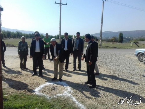 باحضور فرماندار کلنگ احداث جدول روستای صالح آباد بخش مرکزی به زمین زده شد