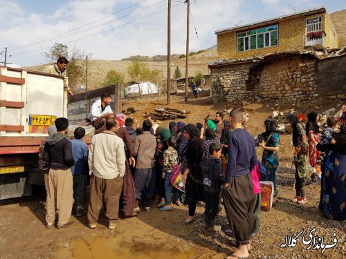 گزارش تصویری /توزیع اقلام اهدایی مردم نوع دوست بخش پیشکمر در  روستاهای شهرستان نوار مرزی ثلاث باباجانی