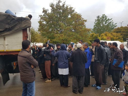 گزارش تصویری /توزیع اقلام اهدایی مردم نوع دوست بخش پیشکمر در  روستاهای شهرستان نوار مرزی ثلاث باباجانی