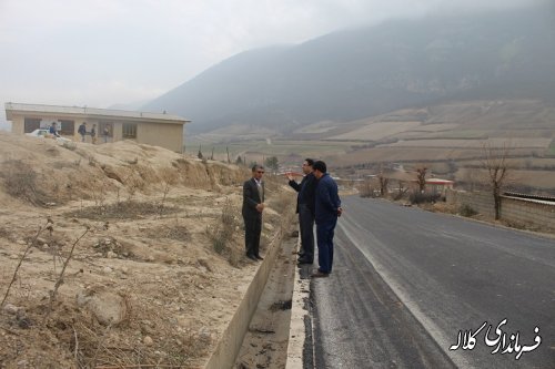 بازدید بخشدار پیشکمر از اجرای عملیات آسفالت معابر روستای زاو بالا