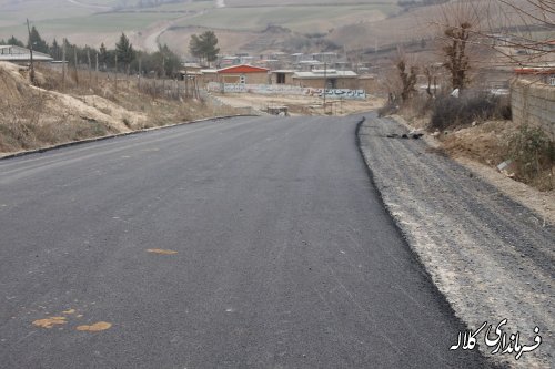 بازدید بخشدار پیشکمر از اجرای عملیات آسفالت معابر روستای زاو بالا