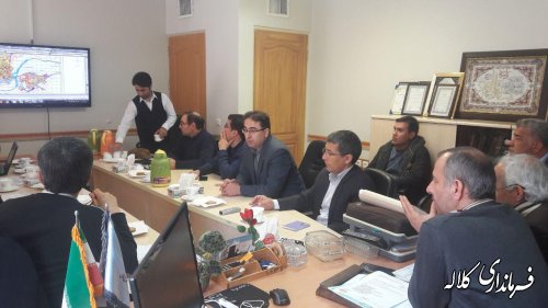 حضور بخشدار پیشکمر در نشست کارگروه استانی بررسی بازنگری طرح هادی روستای عزیزآباد در اداره کل بنیاد مسکن استان