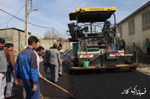 بازدید بخشدار پیشکمر از اجرای عملیات آسفالت روستای قودنه سفلی 