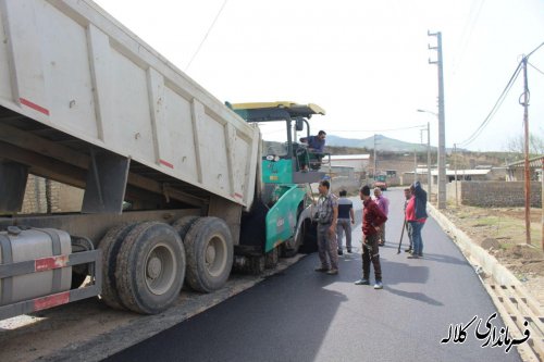بازدید بخشدار پیشکمر از اجرای عملیات آسفالت روستای قودنه سفلی 