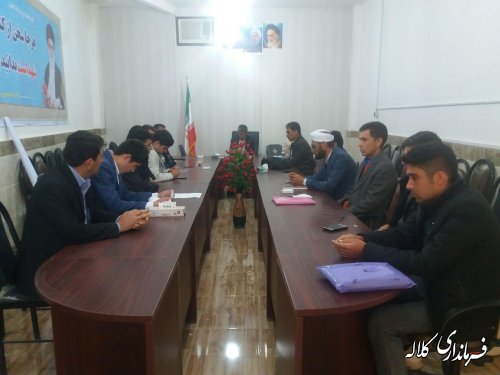 جلسه بخشدار پیشکمر با دهیاران دهستان عرب داغ بخش پیشکمر برگزار شد.