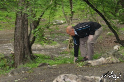 بمناسبت روز جهانی زمین چشمه زاو بخش پیشکمر از زباله ها پاک شد.
