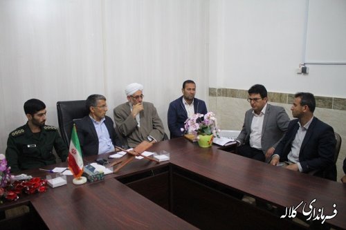 دیدار جمعی از جوانان بخش پیشکمر بمناسبت هفته جوان با بخشدار و مسئولین بخش پیشکمر