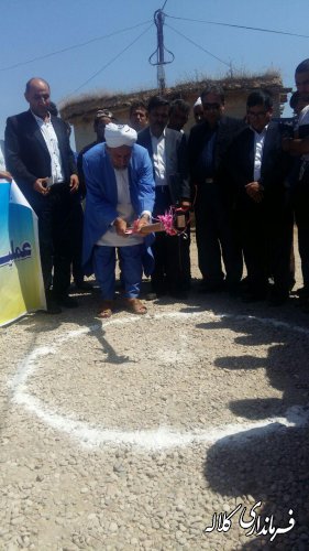  کلنگ  اسفالت و  زيرسازي معابر روستاي قودنه بالا به زمین زده شد.
