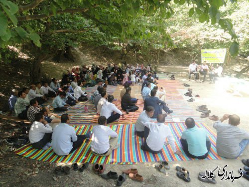 بهورزان علاوه بر درمان جسمی بیماران روستایی از لحاظ روحی هم آنان را تامین کنند.