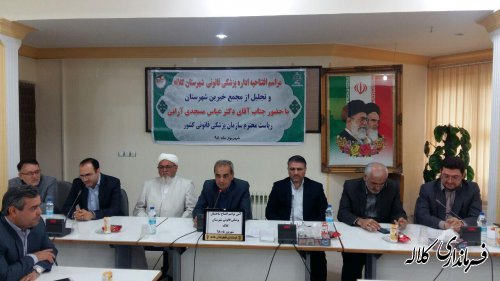 مسوولان در کنار خدمت به مردم بایستی خدمات و اقدامات انجام شده در ۴۰ سال گذشته را نیز برای آنان بازگو نمایند