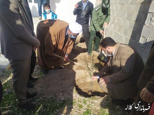 بازدید فرماندار کلاله از اجرای مسکن روستایی در روستای قره جه 