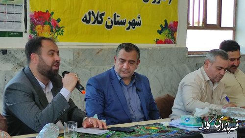 برپایی میز خدمت فرماندار کلاله در دهستان کنگور