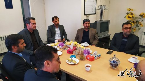 تجلیل فرماندار کلاله از کارکنان ثبت احوال شهرستان