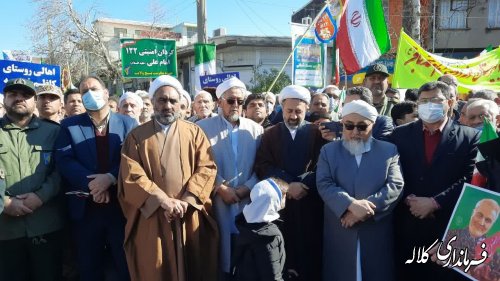 حضور مردم با بصیرت شهرستان کلاله در راهپیمایی 22 بهمن امسال تماشایی بود