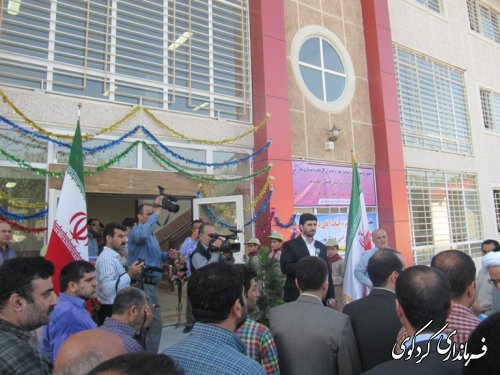 شهیدان رجایی و باهنر تا به امروز در دلهای مردم ایران عزیز ماندگار ماندند
