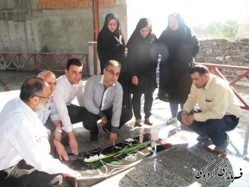 عطرافشانی مزار مطهر شهدای شهر کردکوی/تصویری