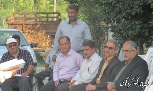 کلنگ زنی خانه بهداشت باحضور فرماندار و معاون دانشگاه علوم پزشکی