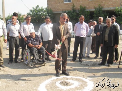 کلنگ زنی خانه بهداشت باحضور فرماندار و معاون دانشگاه علوم پزشکی