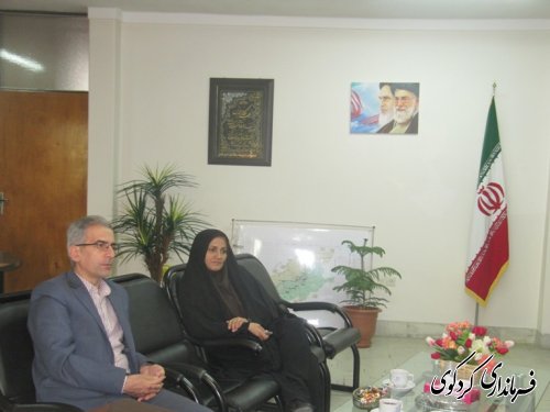 دیدار مدیرکل اداری و مالی استاندار با فرماندار