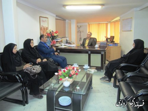 فرماندار کردکوی از چند شرکت  تعاونی بازدید کرد