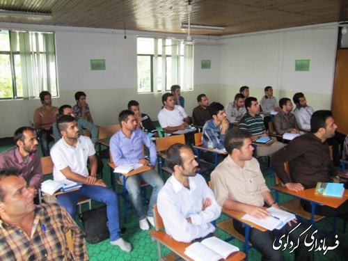 بازدید ناظر فنی آمار ایران از ستاد سرشماری کردکوی