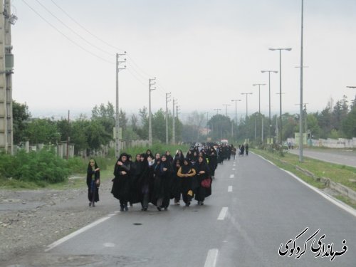 همایش پیاده روی بزرگ خانوادگی در کردکوی برگزار شد