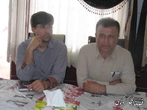 تجلیل از 75 خانواده شهید وایثارگر شبکه بهداشت ودرمان شهرستان /تصویری