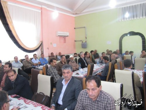 تجلیل از 75 خانواده شهید وایثارگر شبکه بهداشت ودرمان شهرستان /تصویری