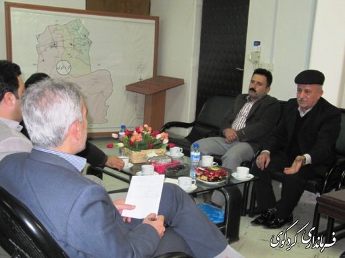دیدار رئیس اتاق اصناف و صنعت معدن تجارت شهرستان با فرماندار