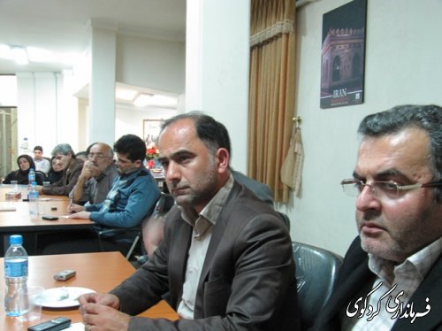 سومین نشست جمعی همکاران فرمانداری و بخشداری با فرماندار