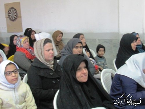 جشن معلولان در مدرسه استثنایی توحید