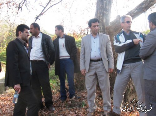 بازدید فرماندار از آب بندان در منطقه زیبای چهارکوه (گزارش تصویری)