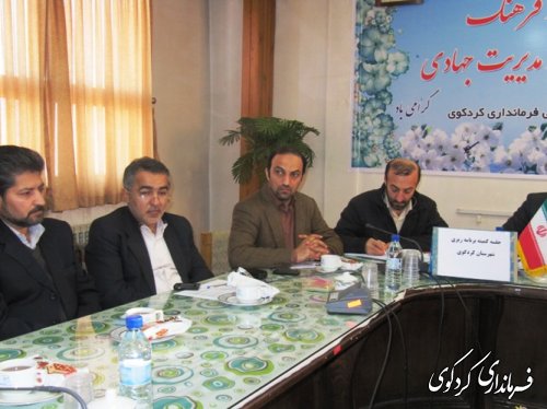 توزیع و تخصیص اعتبارات در سطح شهرستان های استان باید متوازن باشد