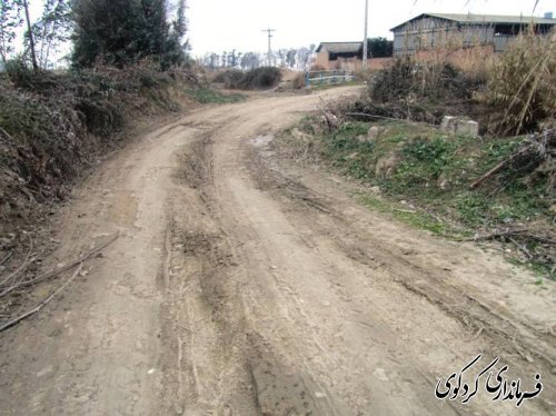 نشست صمیمی فرماندار  با روسای شورای اسلامی و دهیاران روستاهای  شرق شهرستان