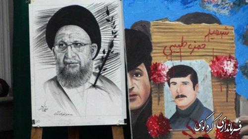 اصلی ترین عامل پیروزی انقلاب اسلامی ایران، ایمان مردم و رهبری آن به خداوند بود