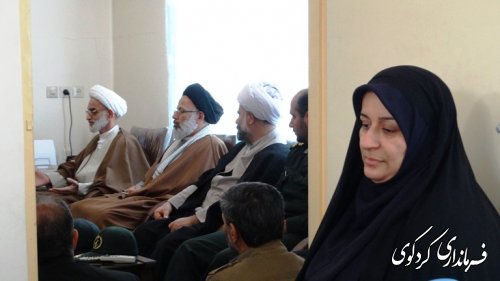 دیدار اعضای ستاد دهه فجر شهرستان با امام جمعه کردکوی