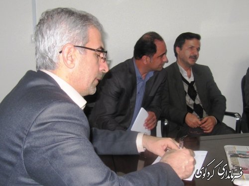 دیدار صمیمانه فرماندار با کارگران کارخانه سفال آشیانه